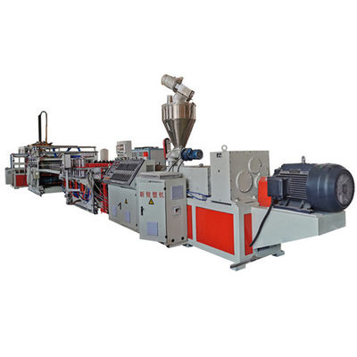 Chaîne de production de panneau de mousse de PVC des meubles 350kg/H WPC