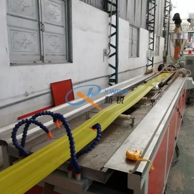 tuiles en plastique molles de PVC de 150kg/H 400mm faisant la machine