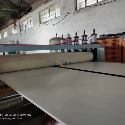 le panneau pp de construction de 1220mm 12mm couvrent faire la machine