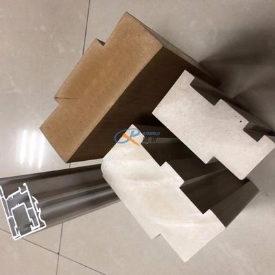 Machine creuse d'extrusion de profil de cadre de porte de PVC du contrôle WPC de PLC