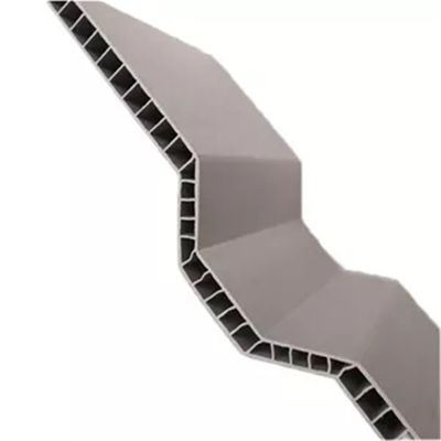 PVC jumeau ondulé de mur couvrant la machine en plastique de profil