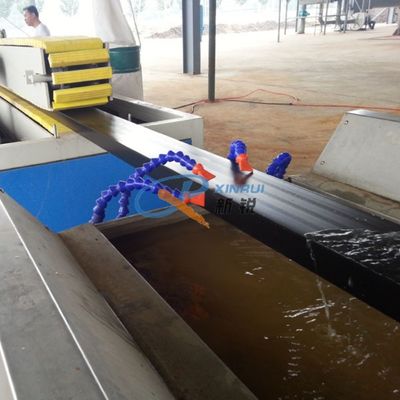 Machine en plastique de profil WPC de Decking imperméable de la CE 380V