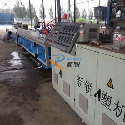Profil de coextrusion faisant la machine