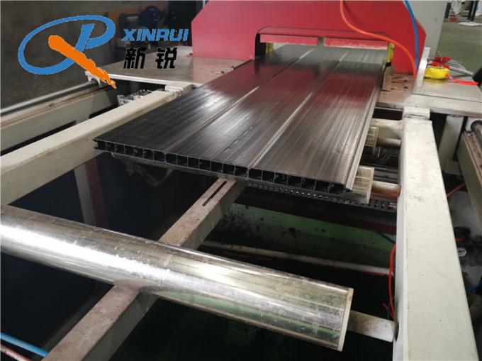 Barrière creuse Panel Making Machine de Plastcic pp
